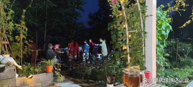 幸运飞行艇168体彩官网现场开奖直播(中国)官方网站:邻里音乐会